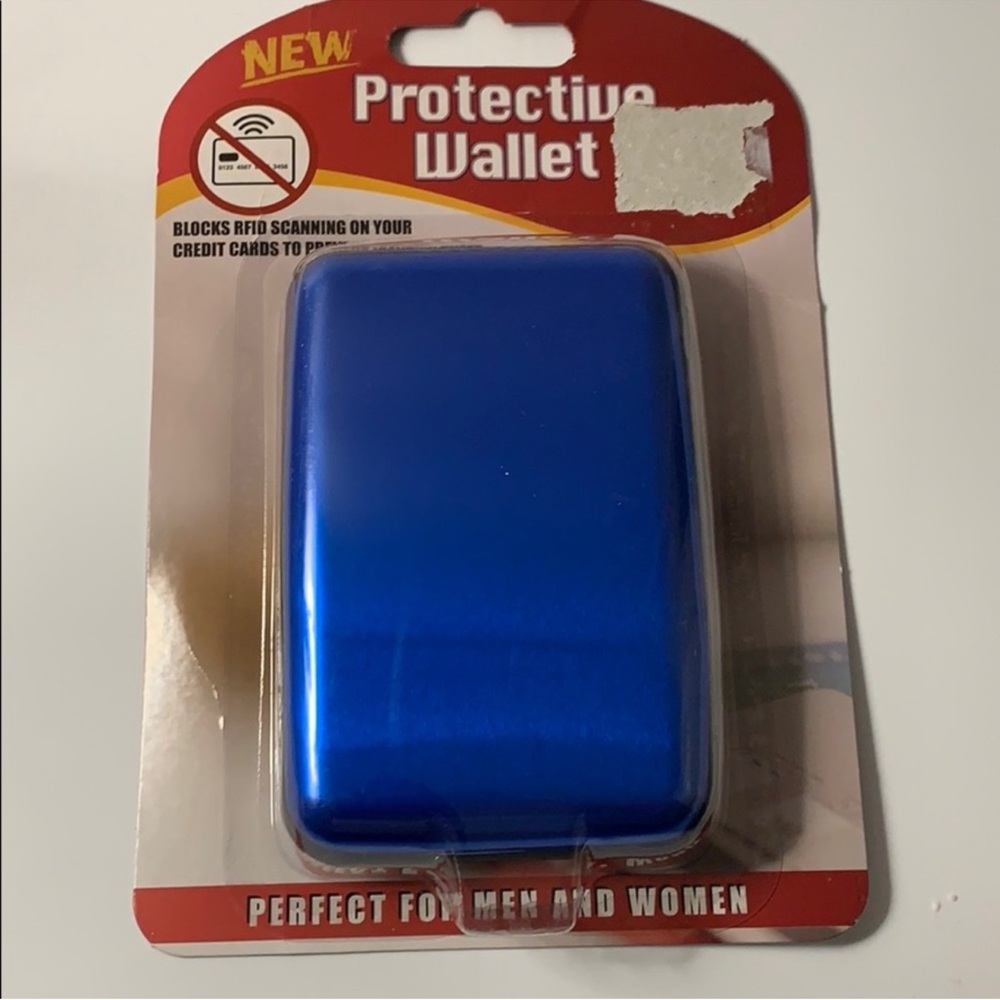 Protective Wallet - Blue